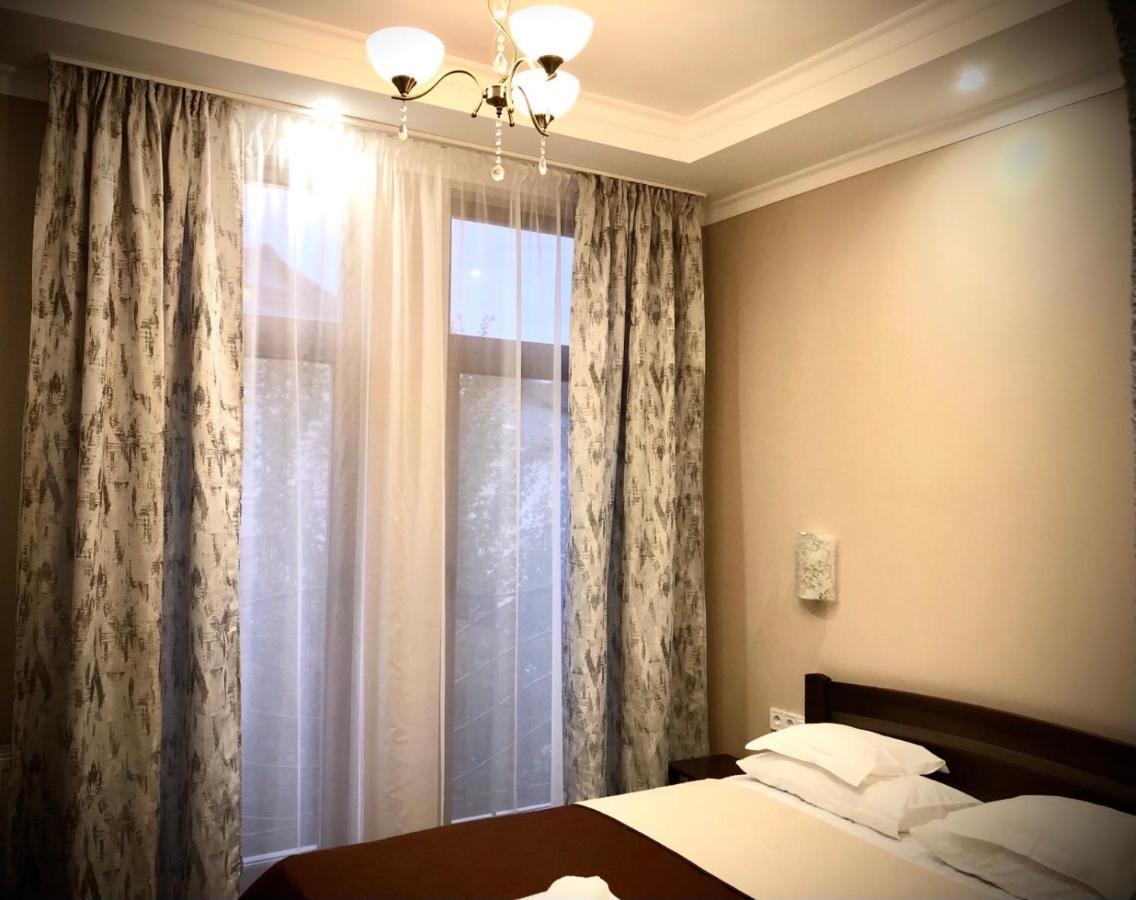 Atlant Hotel Užhorod Exteriér fotografie
