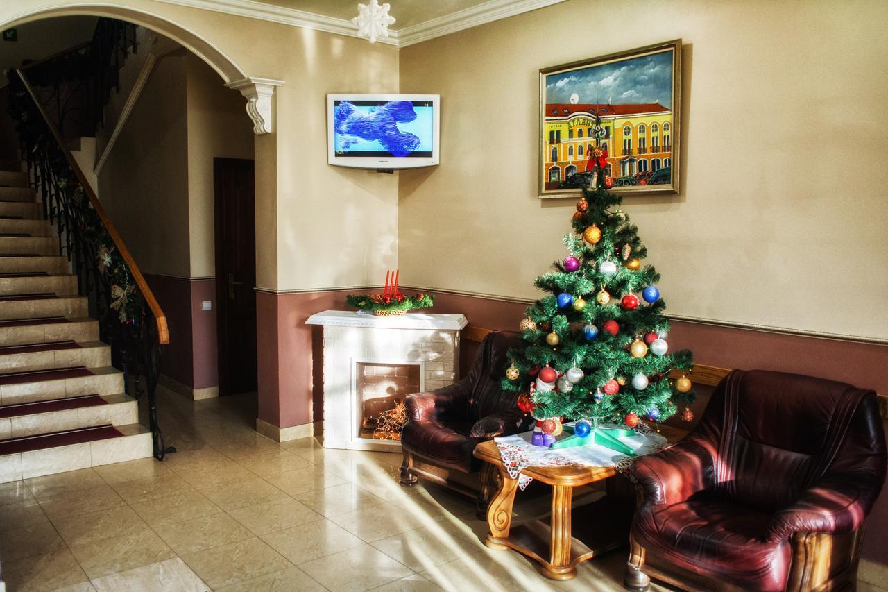 Atlant Hotel Užhorod Exteriér fotografie