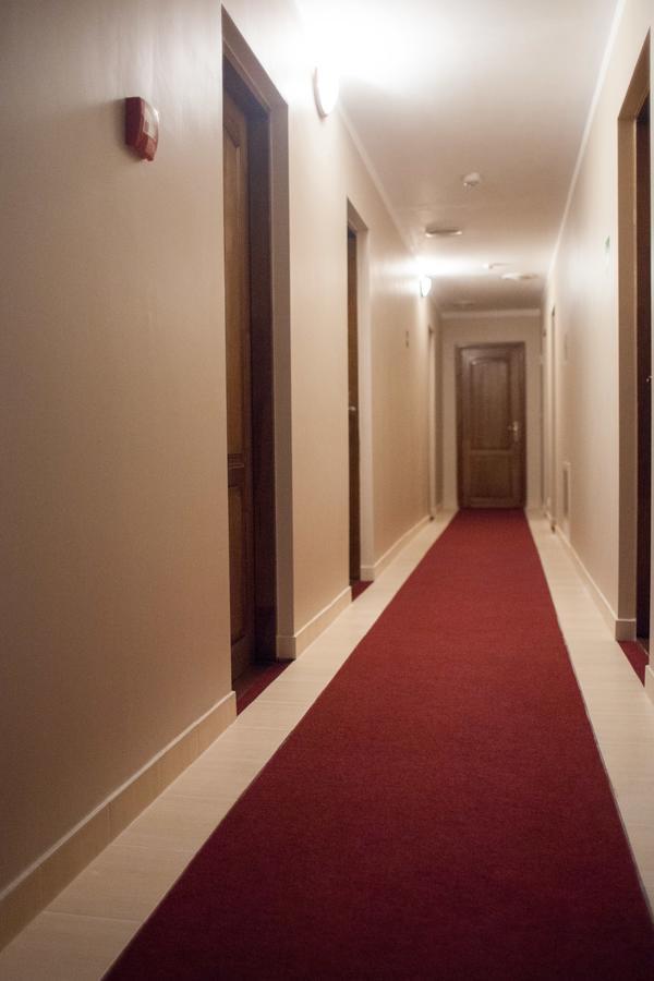 Atlant Hotel Užhorod Exteriér fotografie