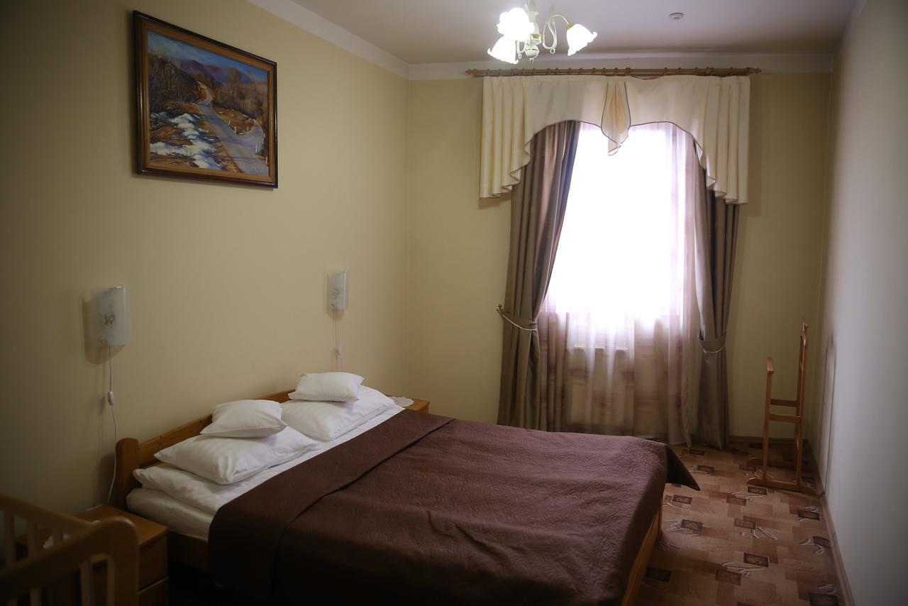 Atlant Hotel Užhorod Exteriér fotografie