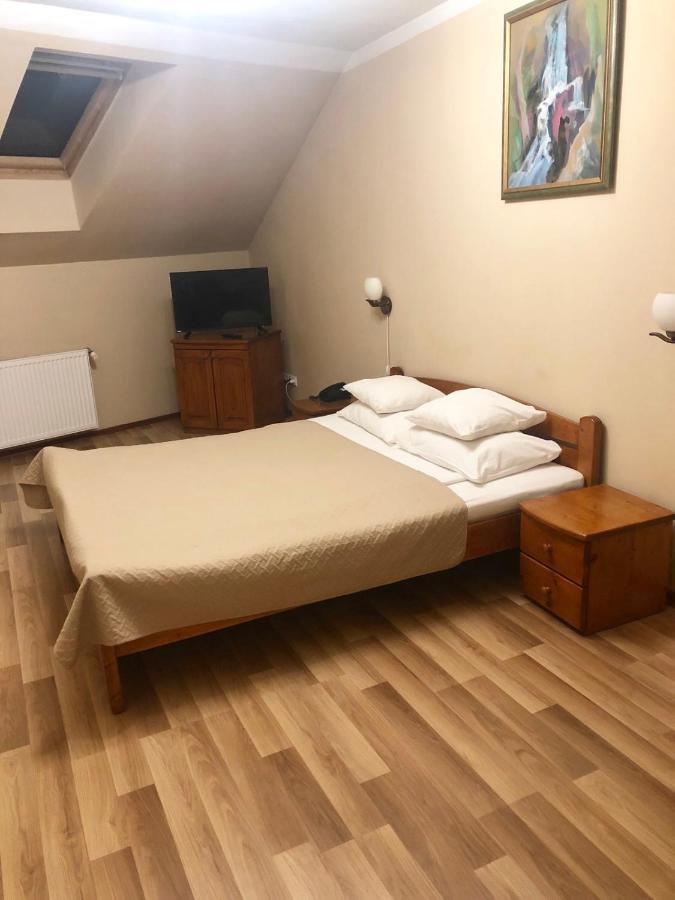 Atlant Hotel Užhorod Exteriér fotografie